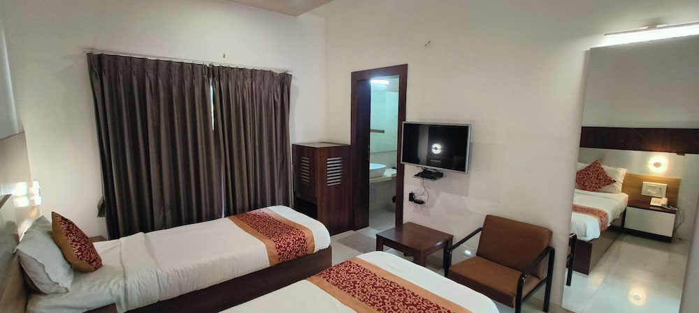 Hotel The Sentosa 13/36