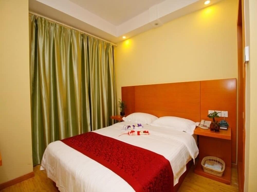 GREENTREE INN HEFEI BAOHE DISTRICT SOUTH RAILWAY STATION DAMO SQAURE HOTEL 31/50