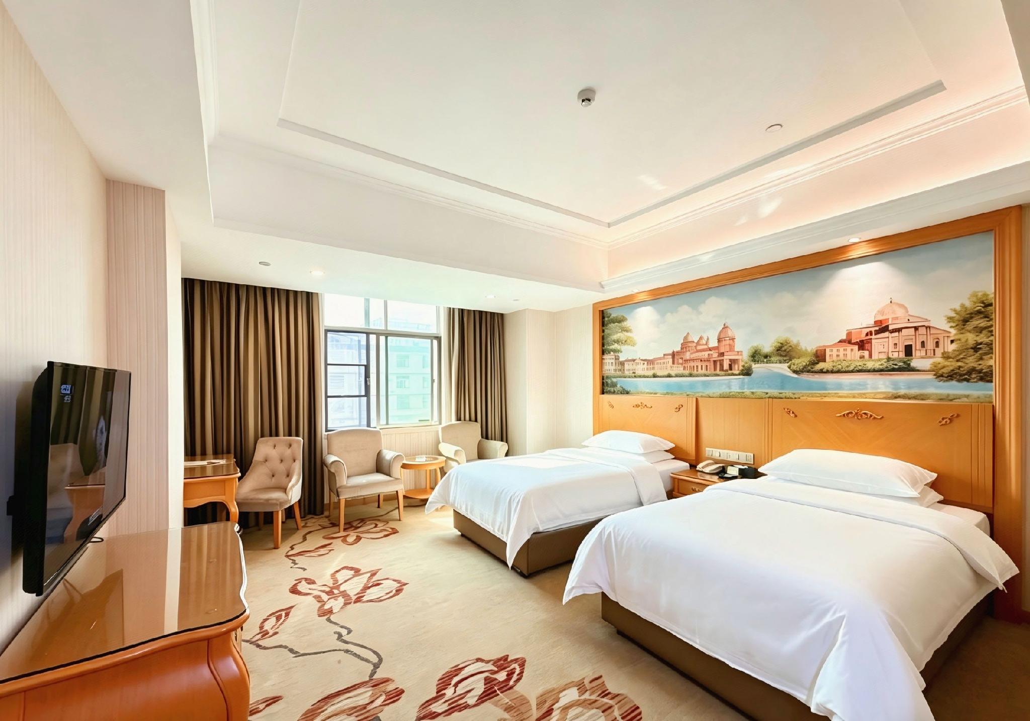 Vienna Hotel (Huizhou Luofu Mountain Scenic Area) 29/61