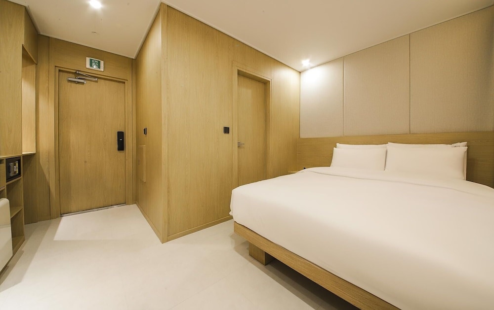 Nestly Hotel Seomyeon 25/61