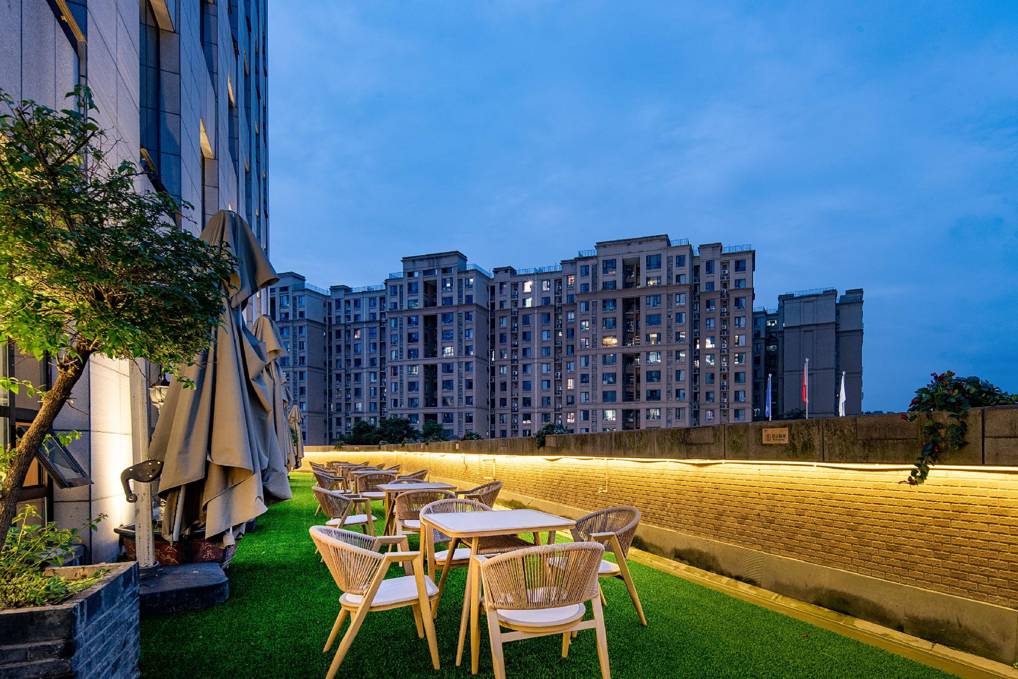 Howard Johnson Upark Business Club Chengdu 31/32