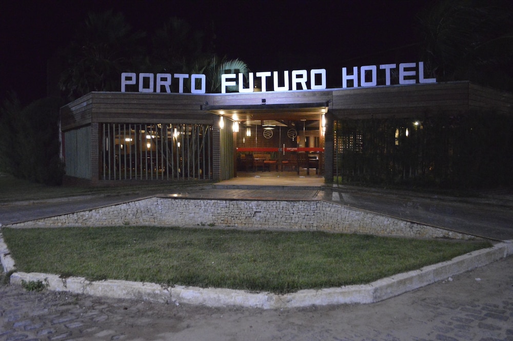 Porto Futuro Hotel 15/75