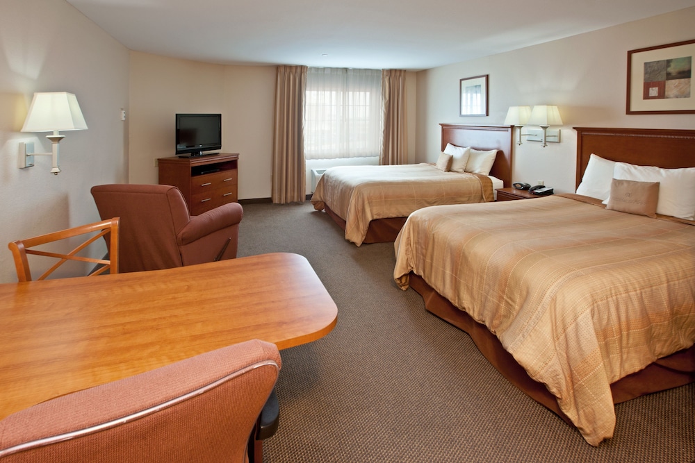 Candlewood Suites Louisville North 14/67
