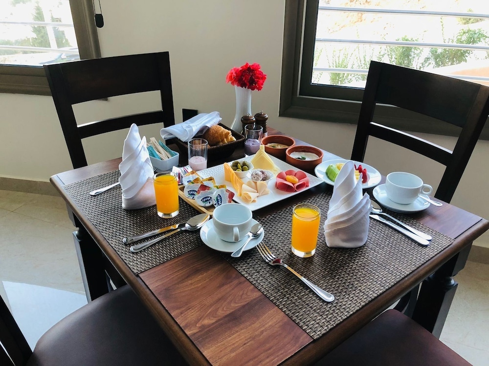 Petra Legacy Luxury Hotel 35/50