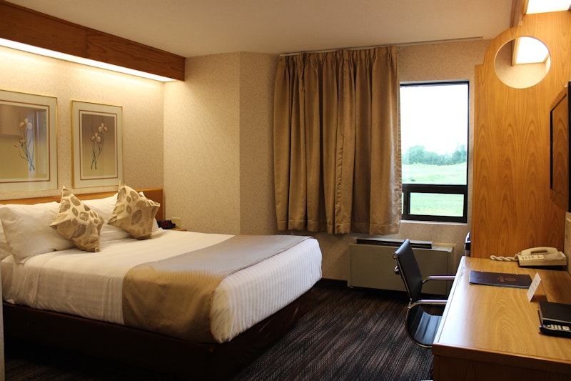 Slumber Inn 5/9