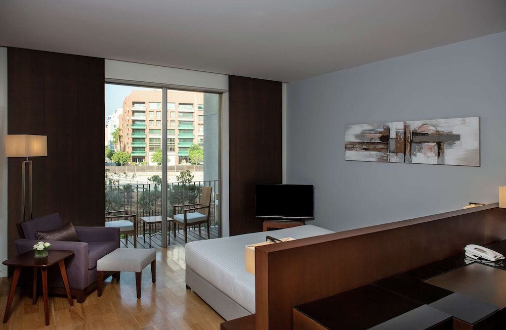 غرفة بسرير كينج، Hilton Beirut Downtown 9/13