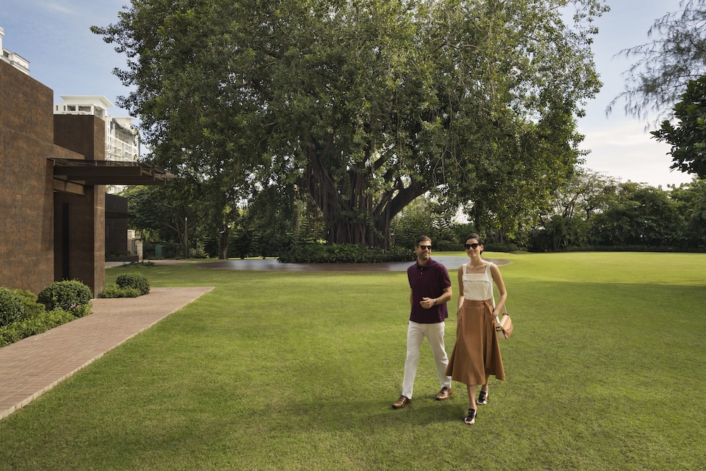 El Embajador, a Royal Hideaway Hotel 45/49