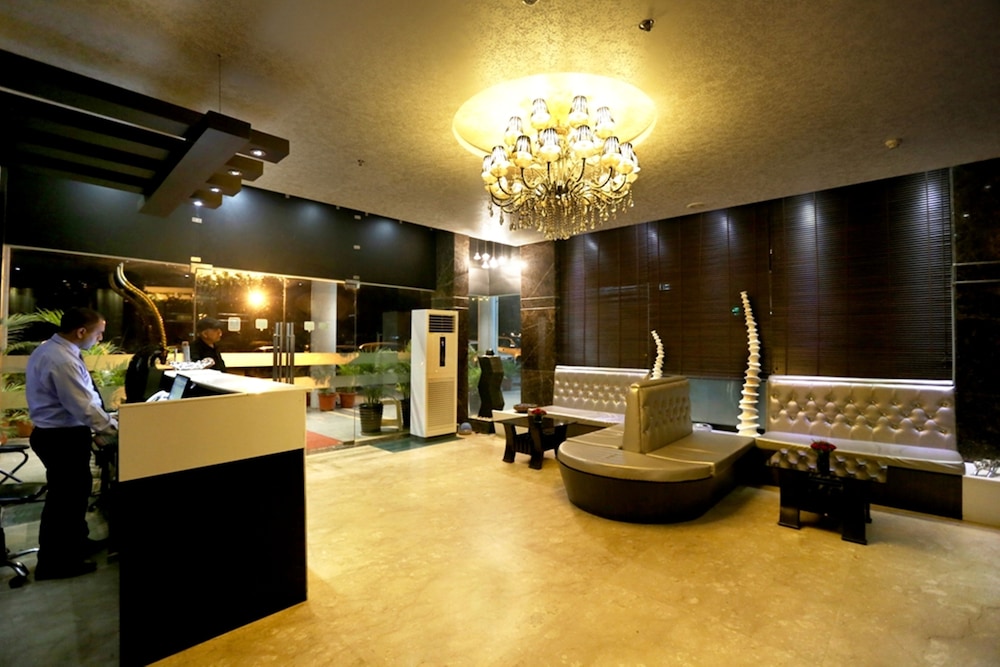 Hotel Oyster 2/35