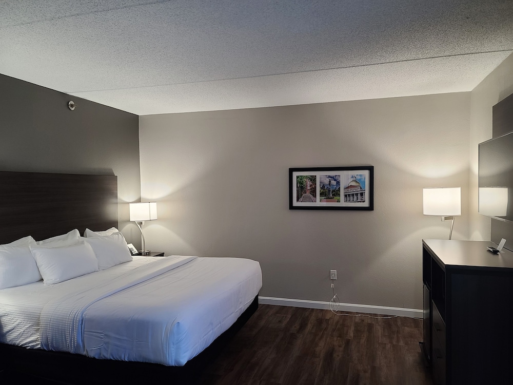 Comfort Inn Boston Milford 2/29