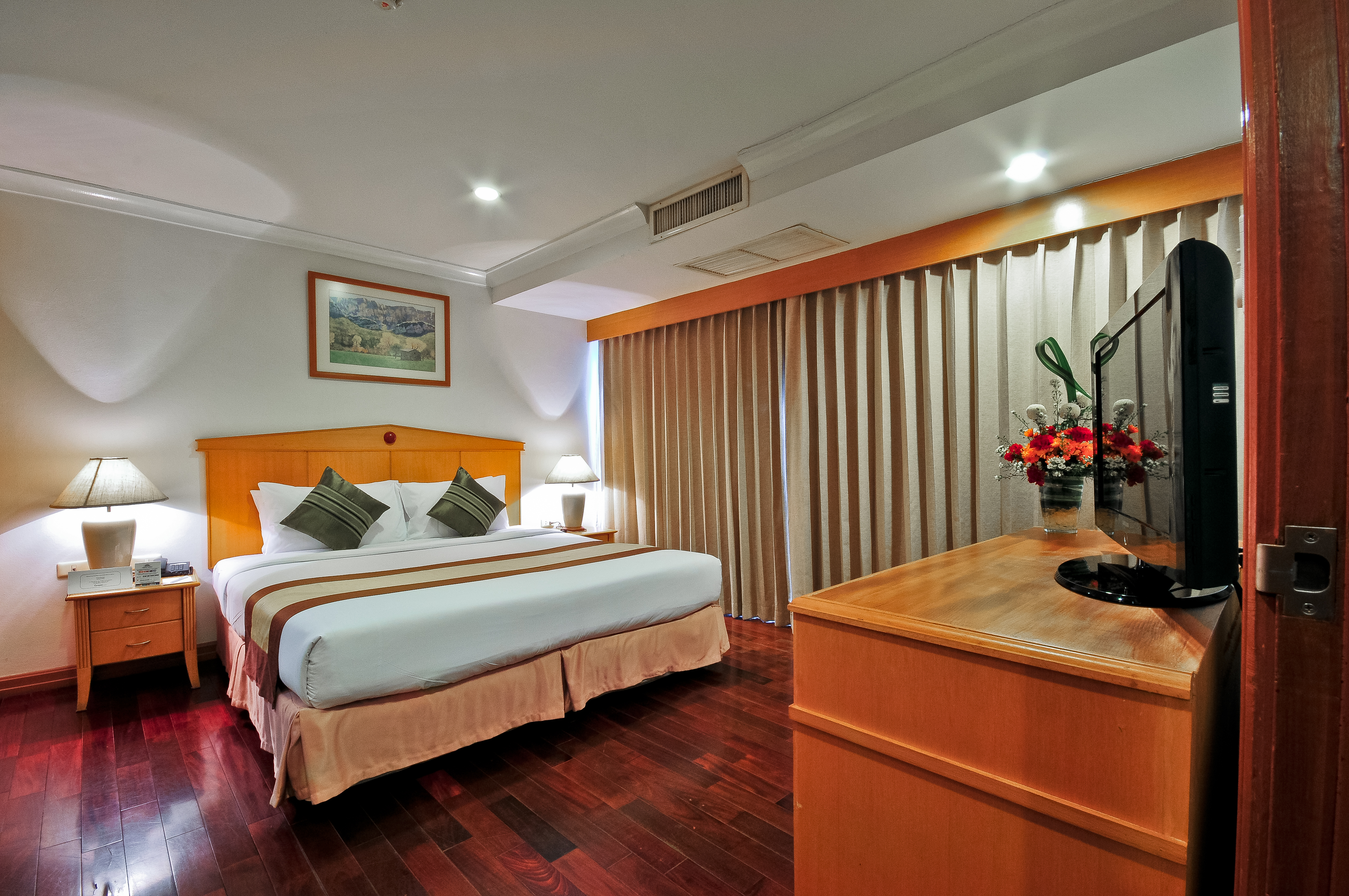 Executive  Suite