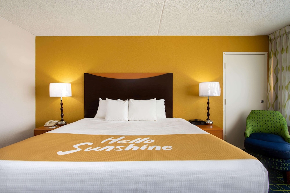 Days Inn by Wyndham Absecon Atlantic City Area 20/39