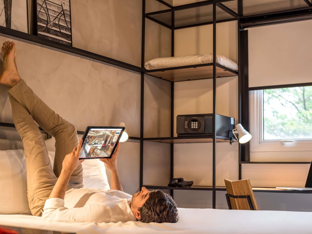 Ibis Dijon Sud 54/63