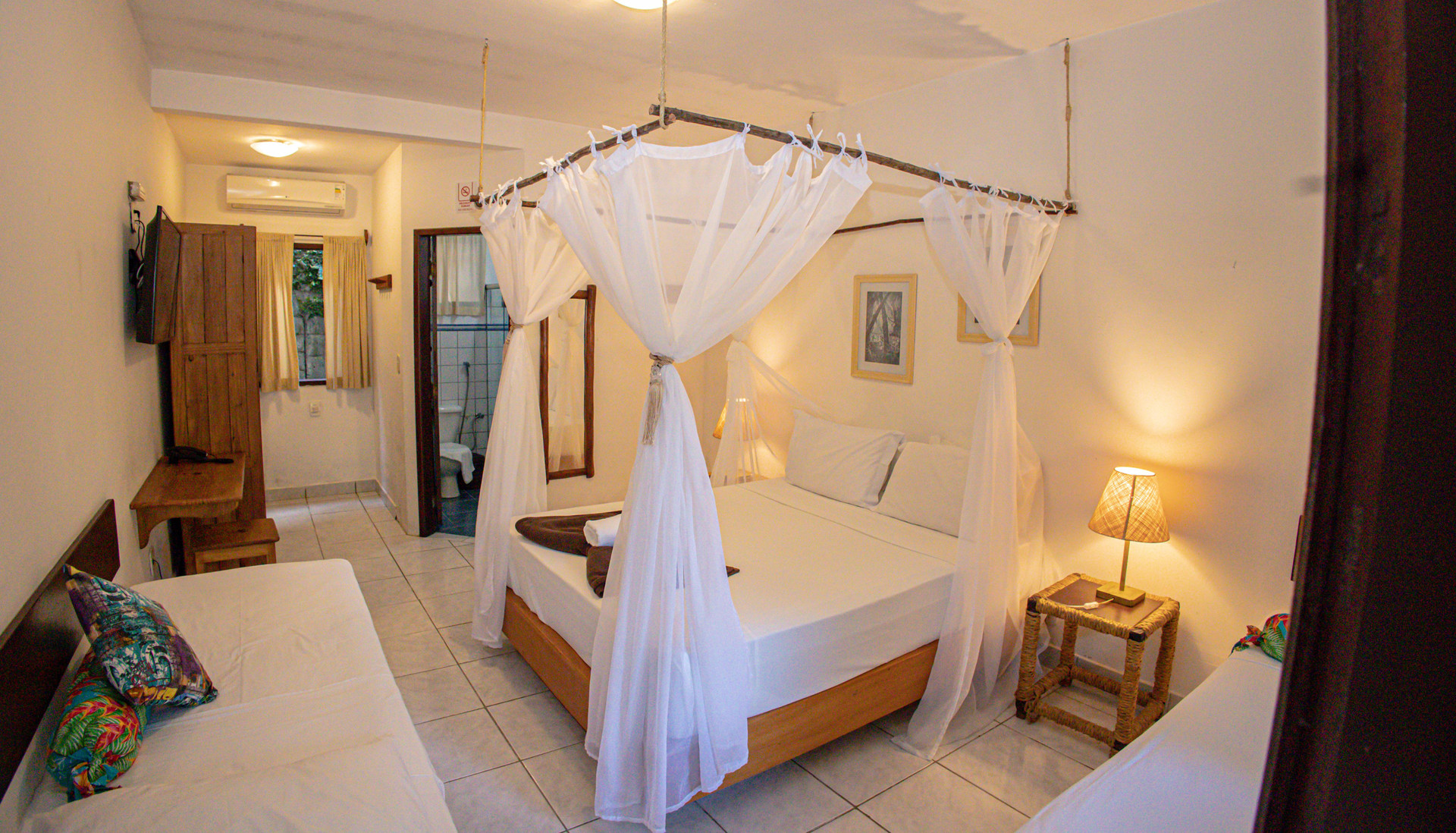 Premium, Suite, Pool View
