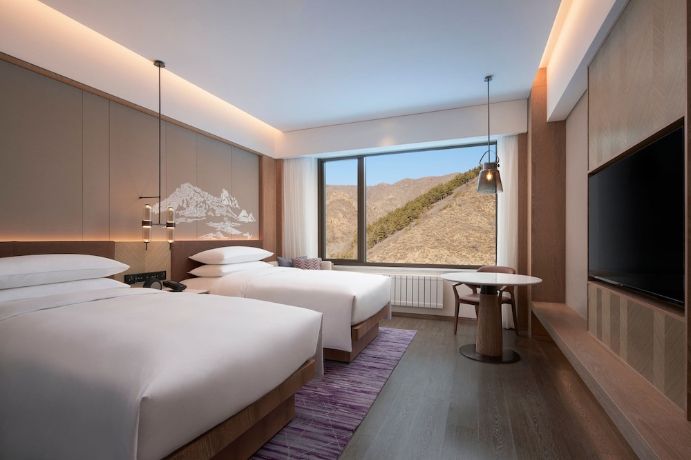 Courtyard By Marriott Chongli 13/48