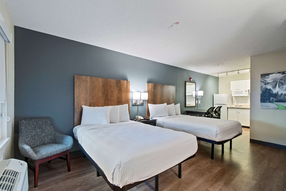 Extended Stay America - Miami - Airport - Blue Lagoon 17/43