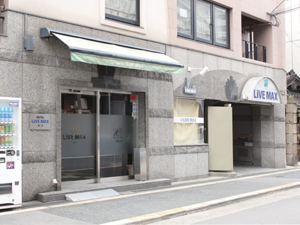 Hotel Livemax Budget Umeda 4/18