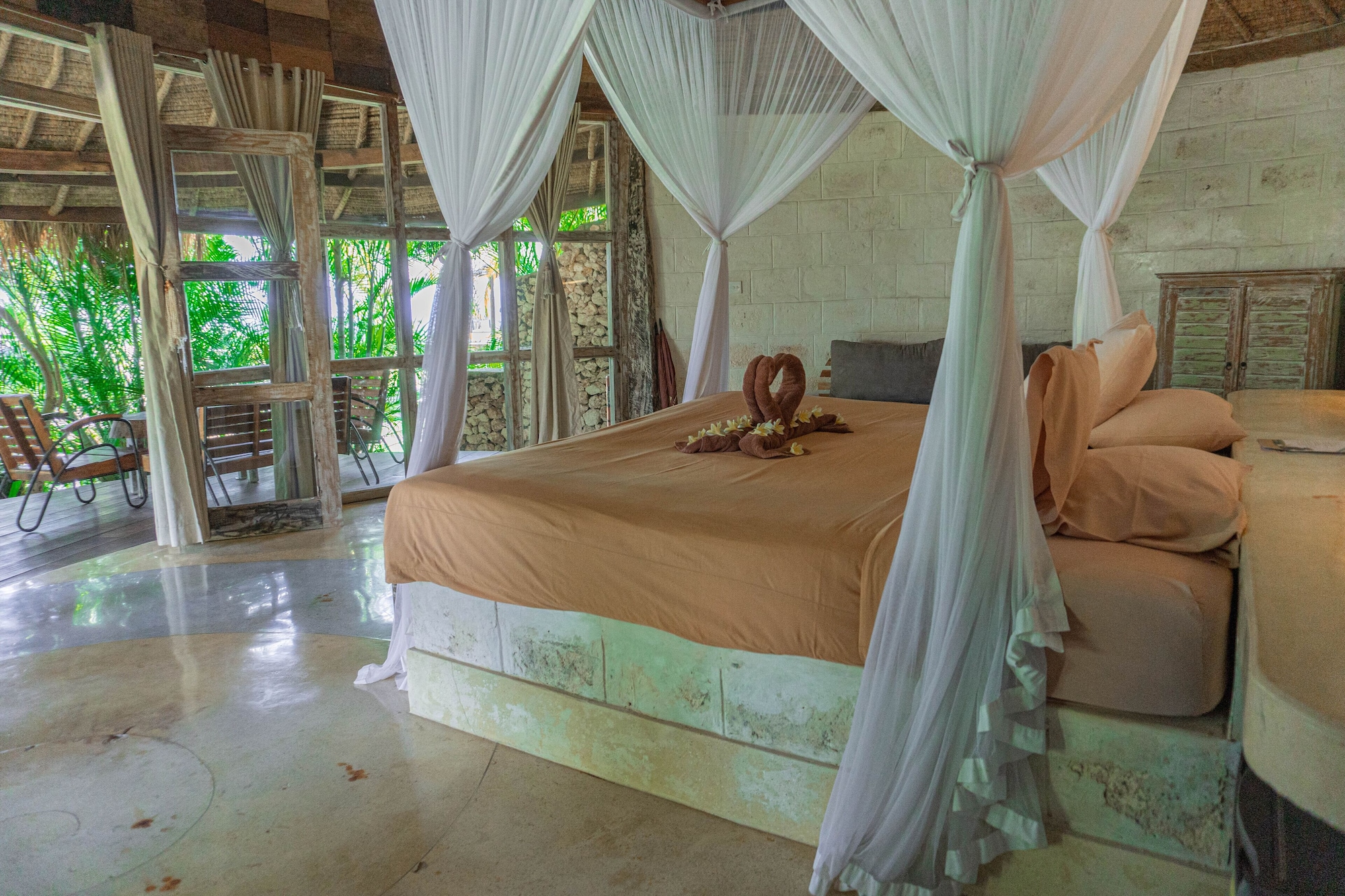 Lodge, King Bed, Pool Side، Biu Biu Resort Bali 9/10
