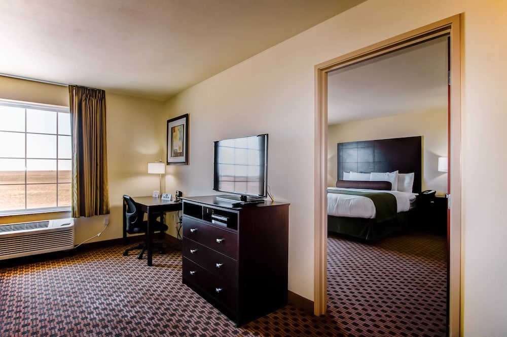 Cobblestone Inn and Suites Avoca 20/40