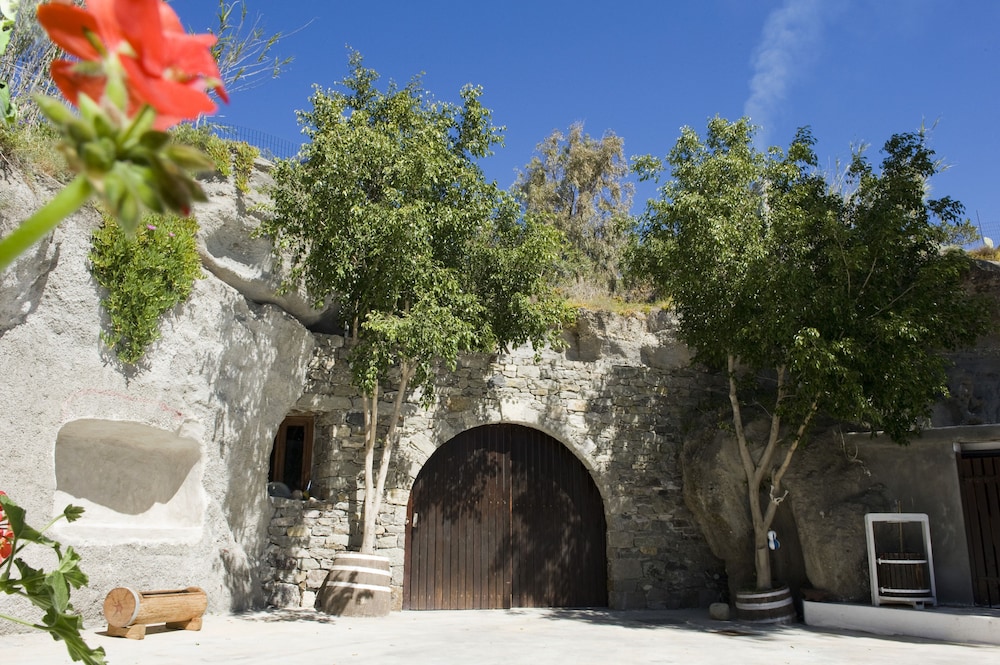 Kostantakis Winery 1/80