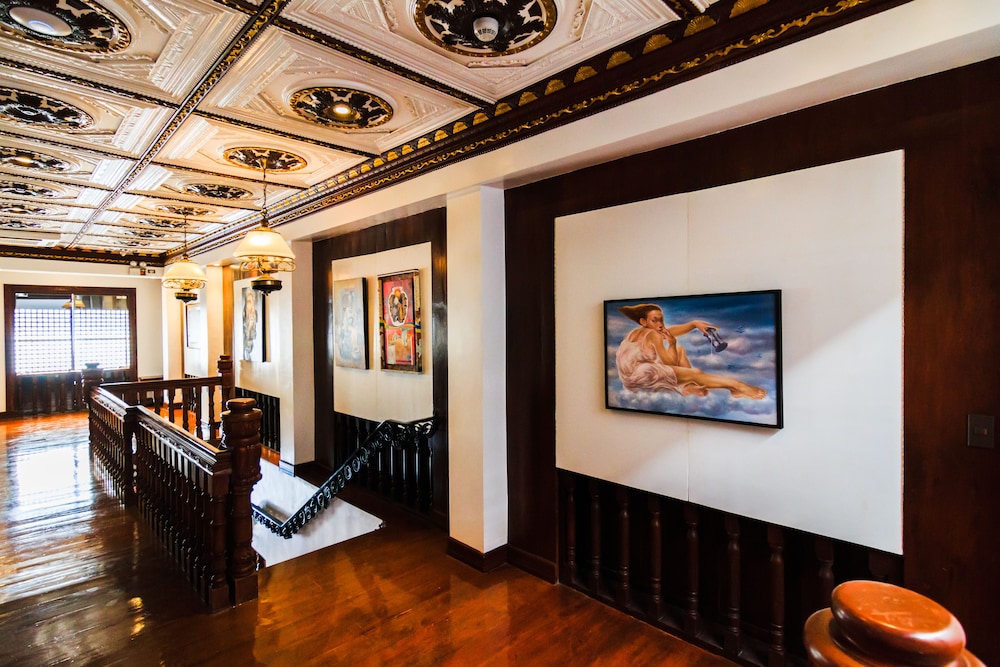 Hotel Luna Annex 44/50
