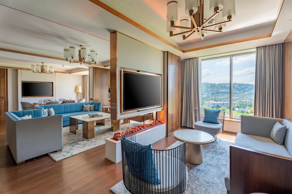 RADISSON BLU HOTEL GUWAHATI 27/48