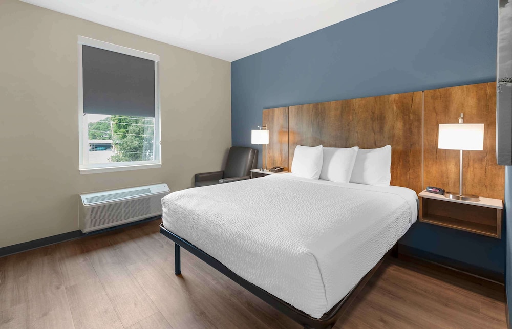 Extended Stay America Suites - Huntsville - Madison 6/24