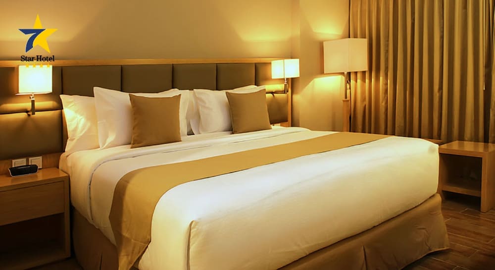 Horison Ultima Semarang (Ex Star Hotel) 13/30