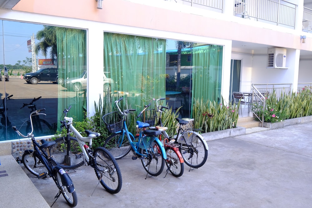 That Phanom River View Hotel 32/48