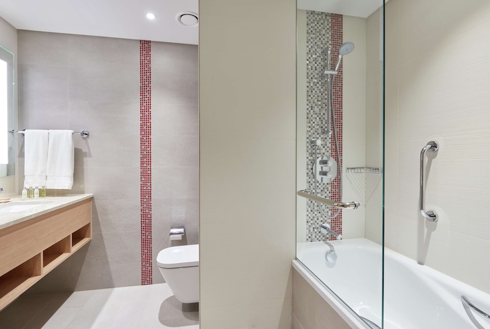 Hilton Garden Inn Muscat Al Khuwair 11/54