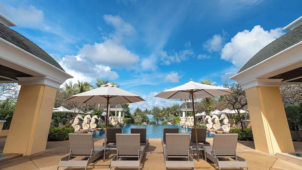 Phuket Graceland Resort & Spa 63/70
