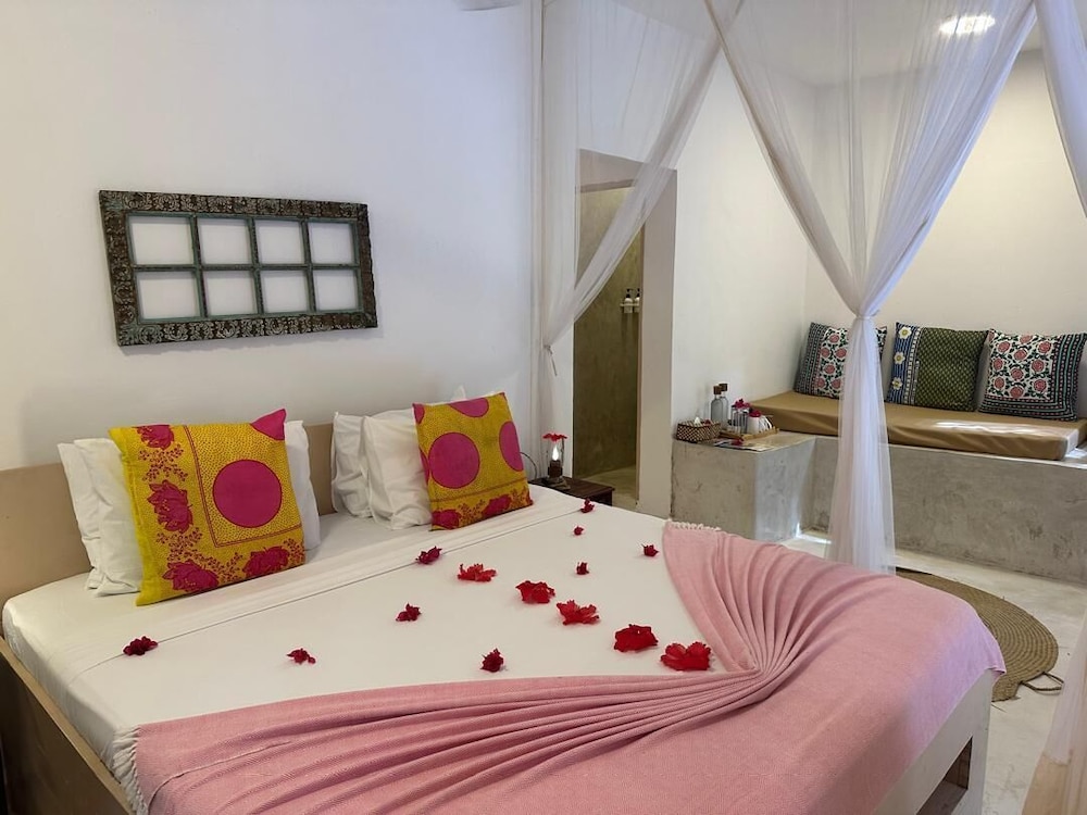 Sharazad Villa 13/50