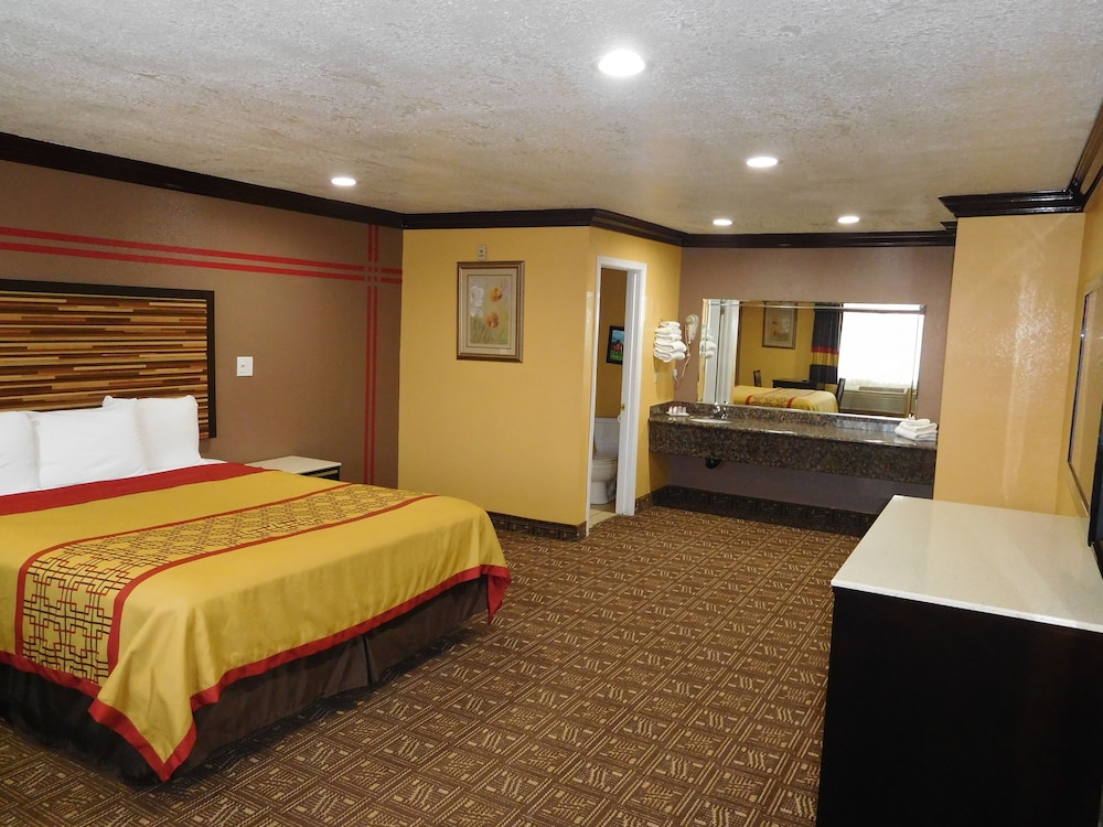 Diamond Inn 34/46