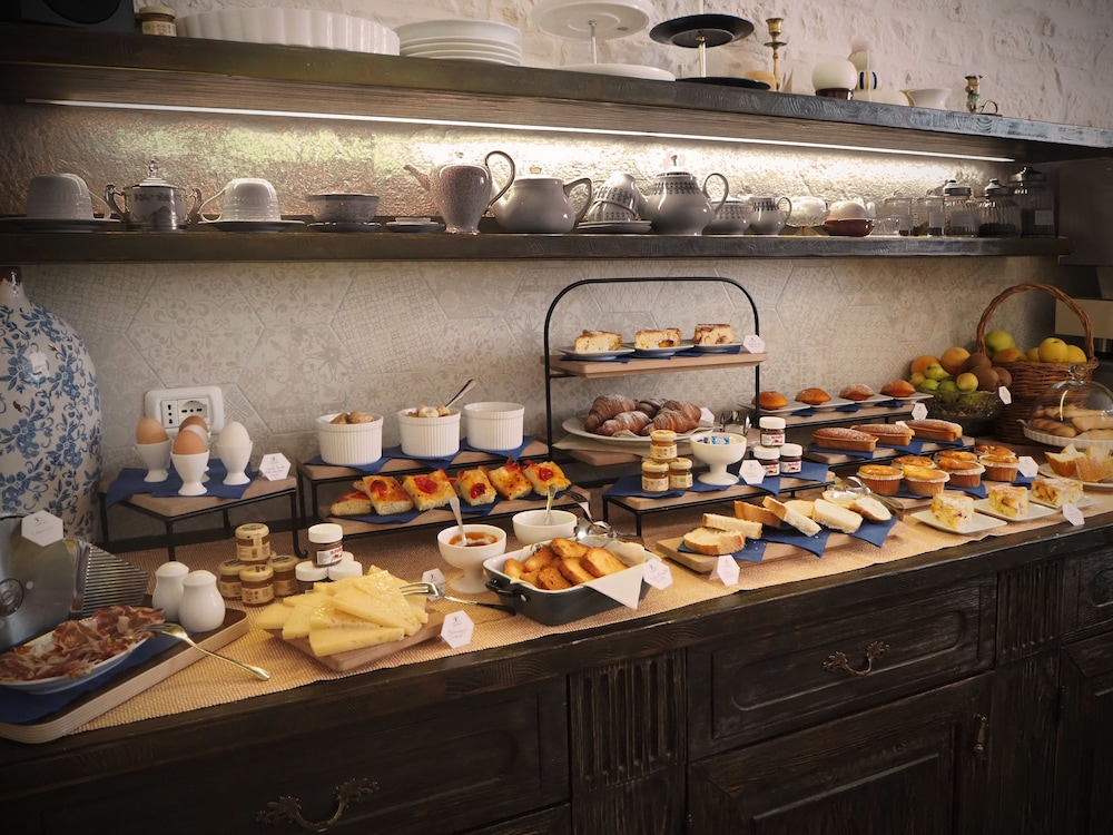 SOTTO LE CUMMERSE ALBERGO DIFFUSO 42/55