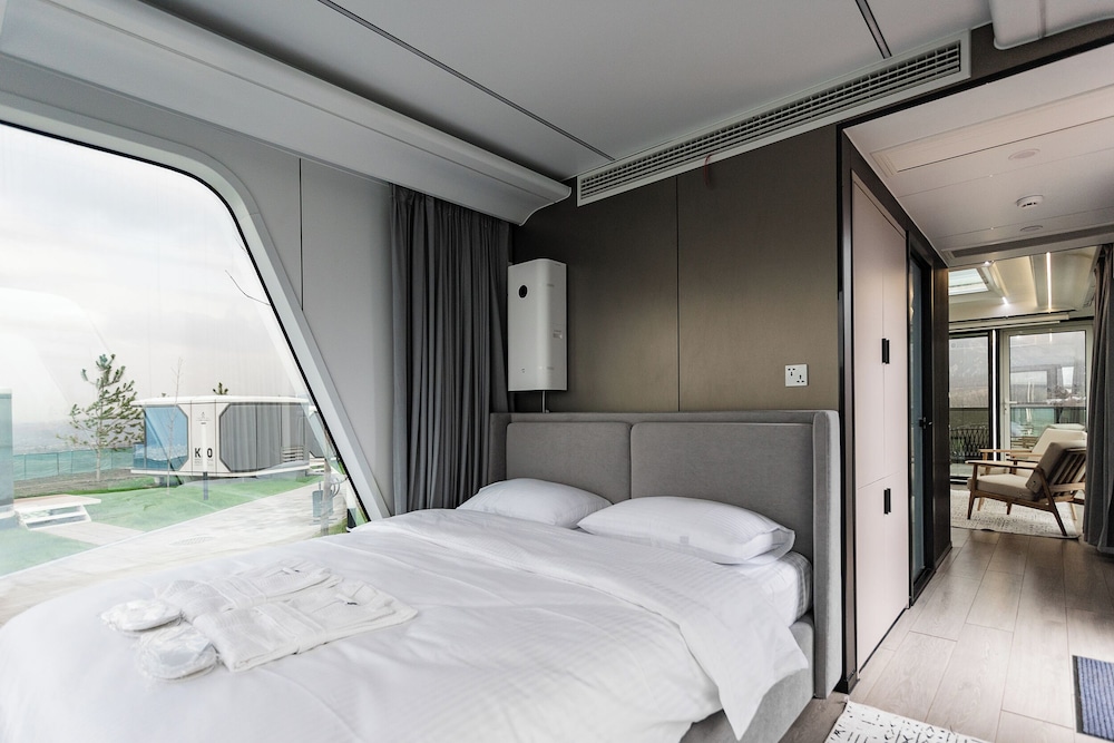 ZVEZDNAYA Eco Hotel 20/48