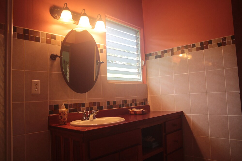 Tanager RainForest Lodge 30/64
