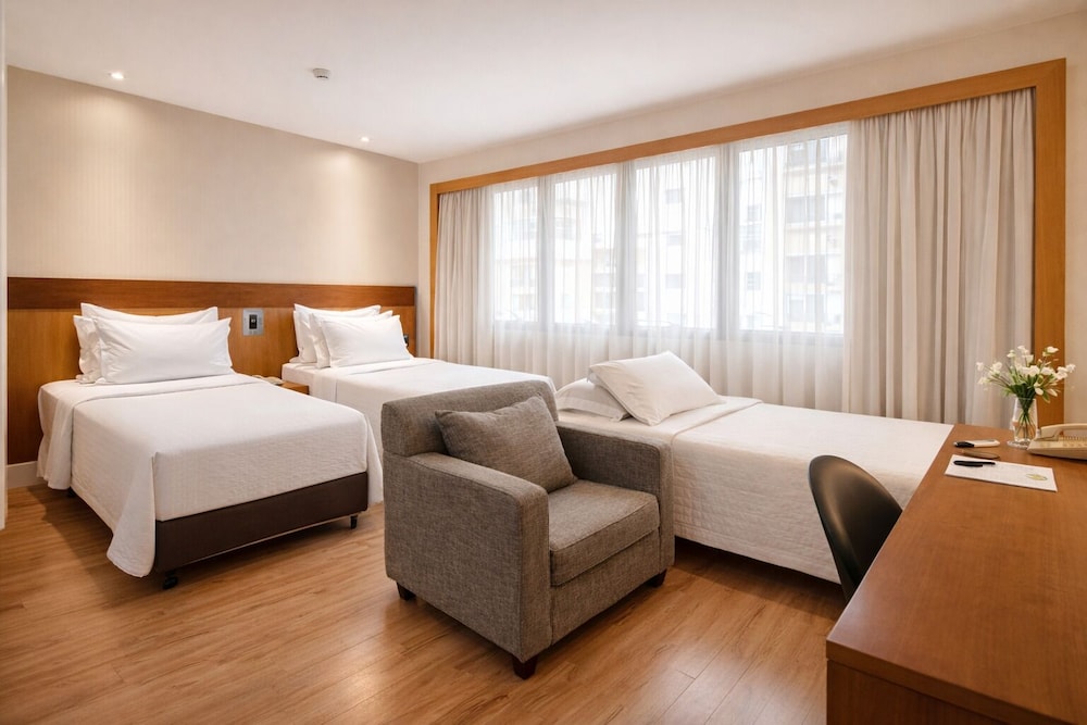 Standard, Triple, Murphy Bed