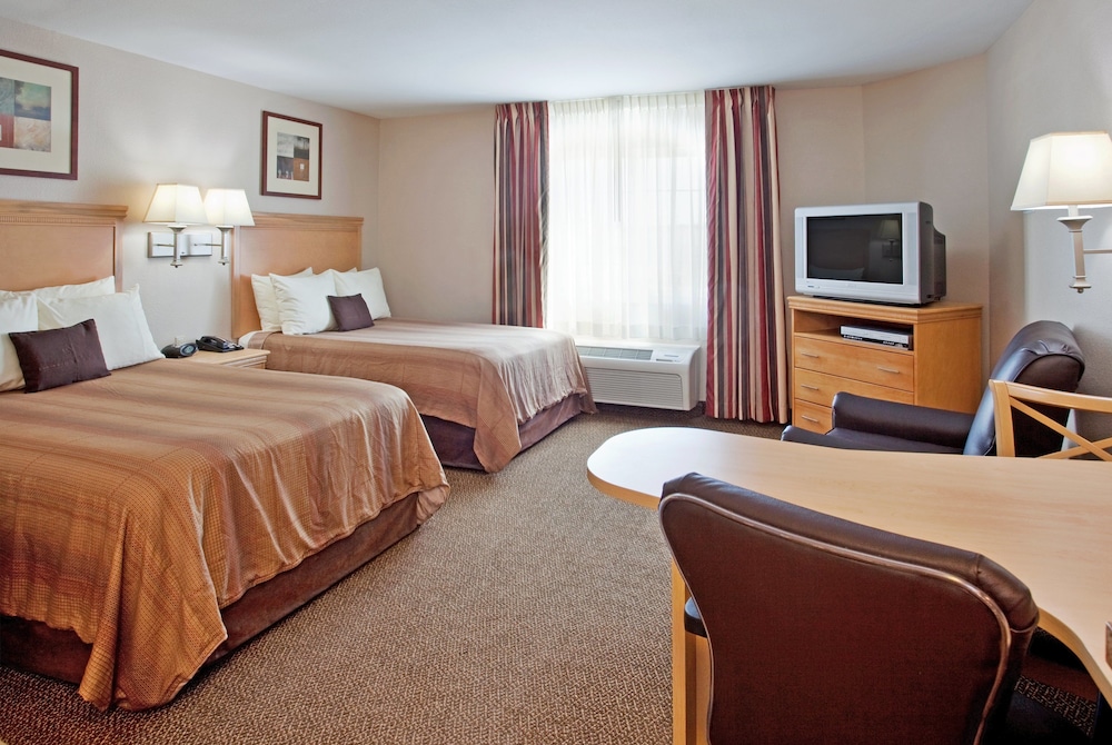 Candlewood Suites Junction City Fort Riley 13/37