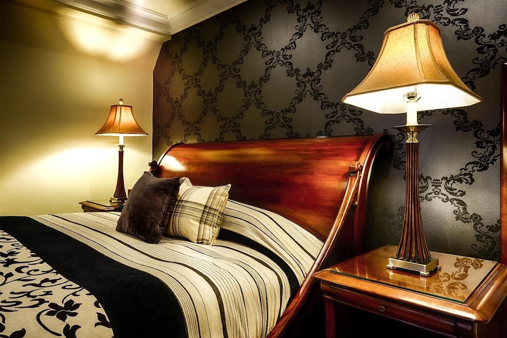 The Mansion House Hotel 19/50