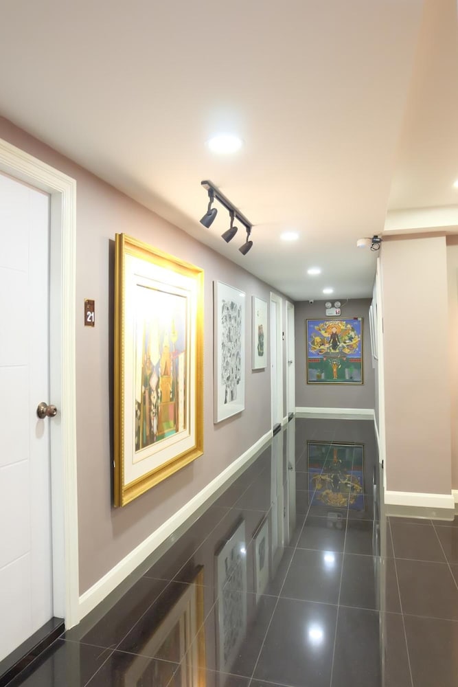 Aree Art Residence 9/37