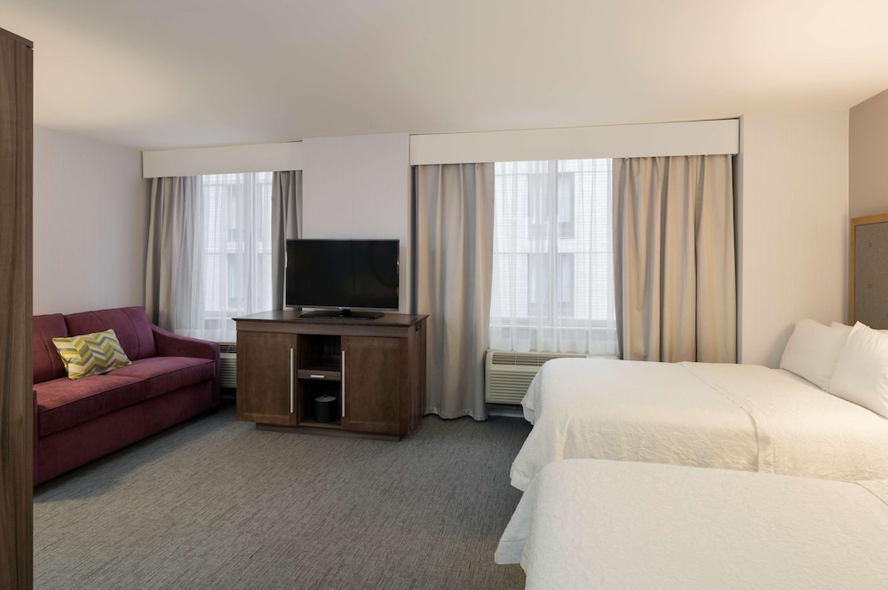 Hampton Inn Manhattan Times Square South 19/37