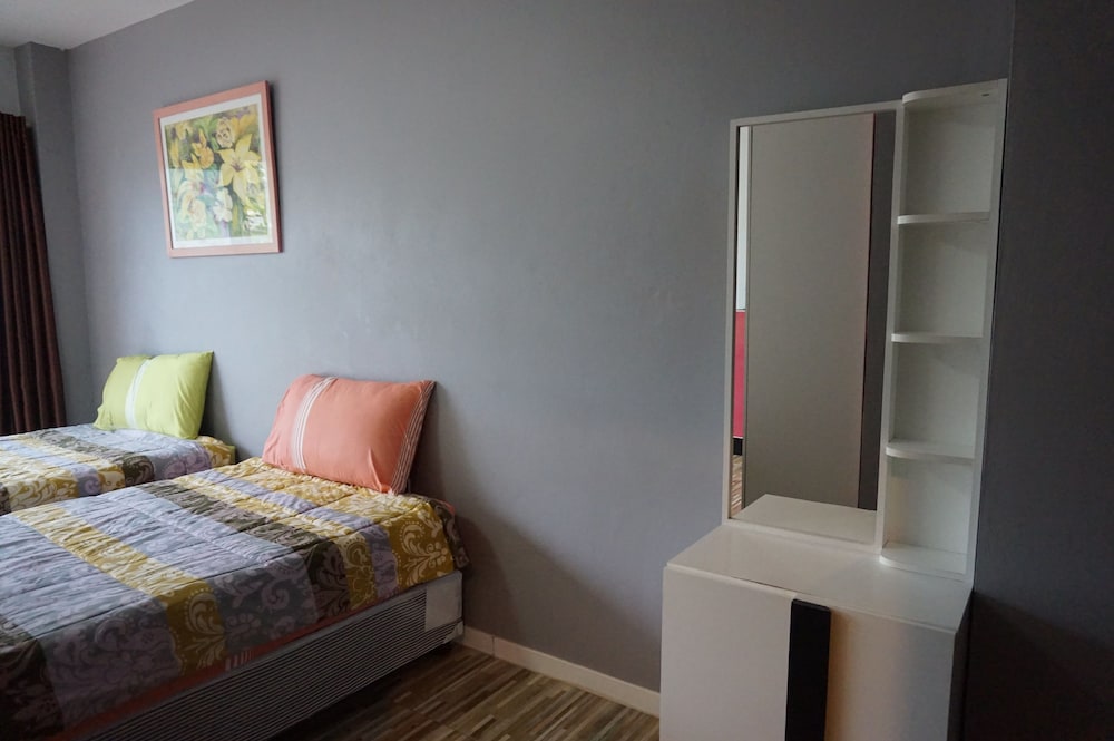 R2 Apartment Service 9/50