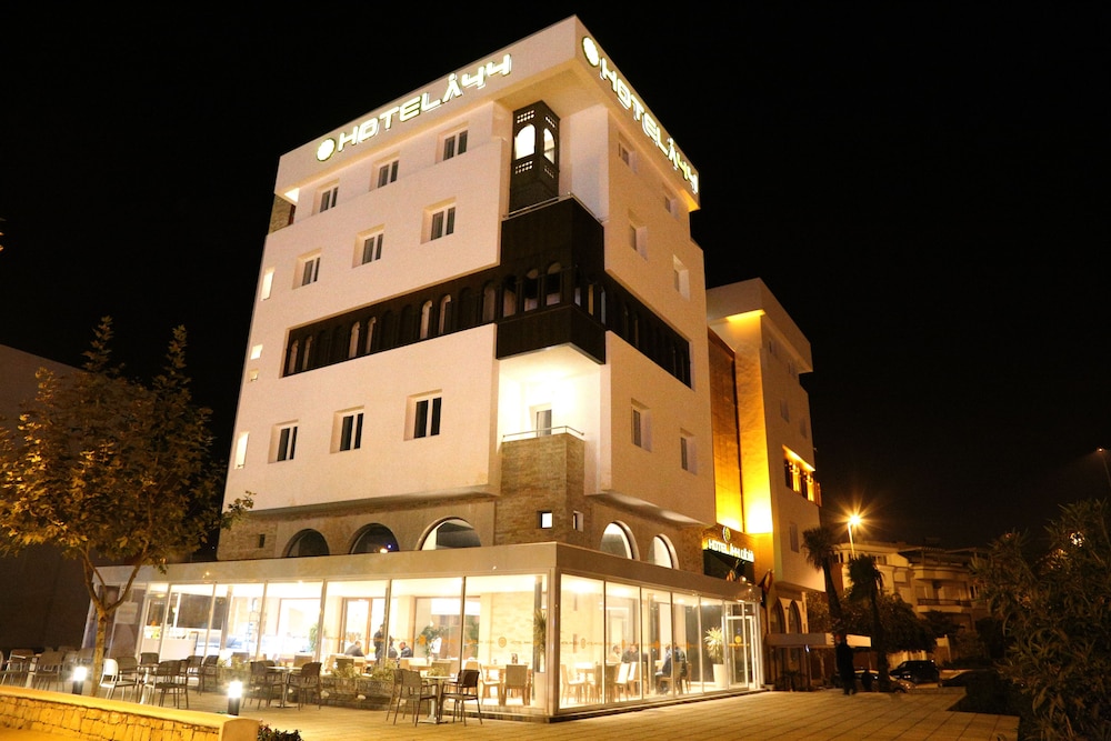 Hotel A44 2/52