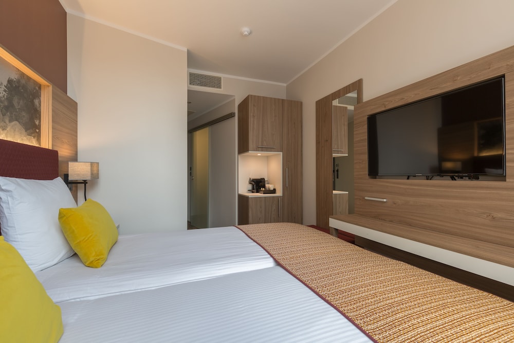Comfort Twin Room