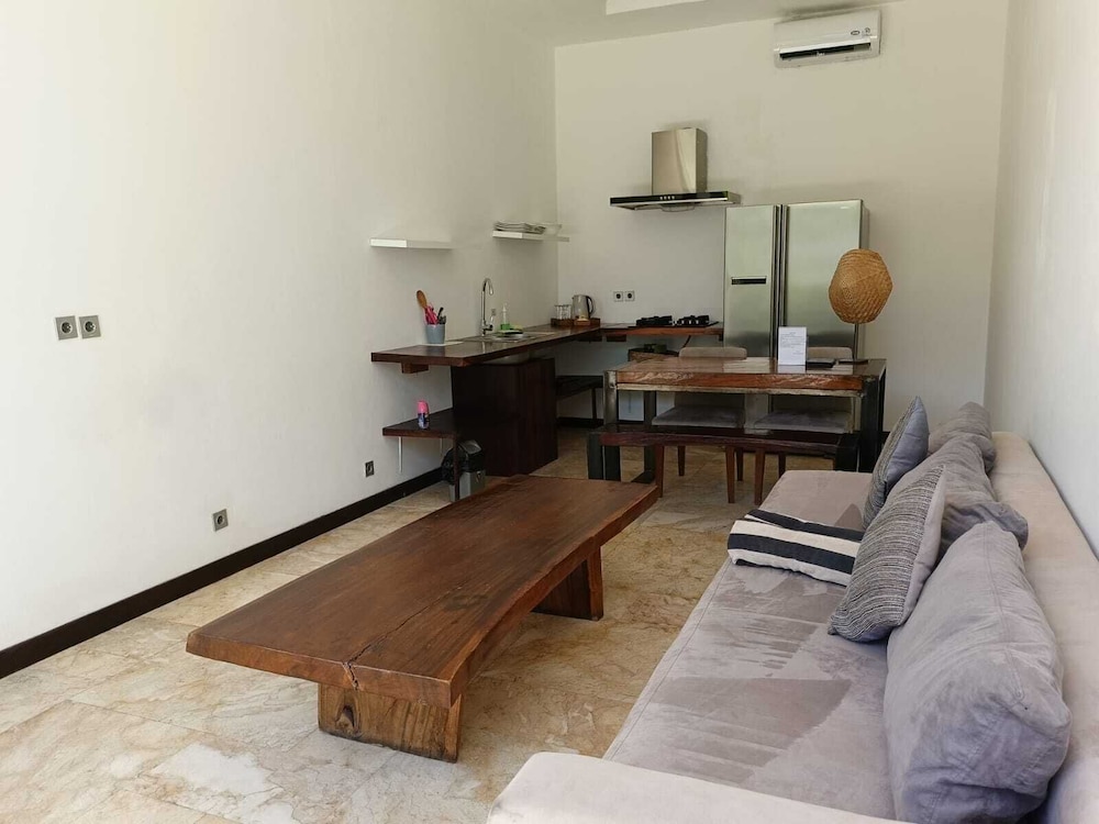 ANEMA VILLA SEMINYAK 56/73