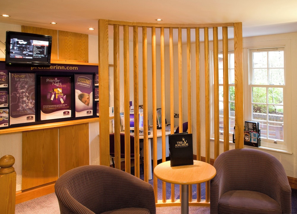 Premier Inn London Southwark Bankside 12/24