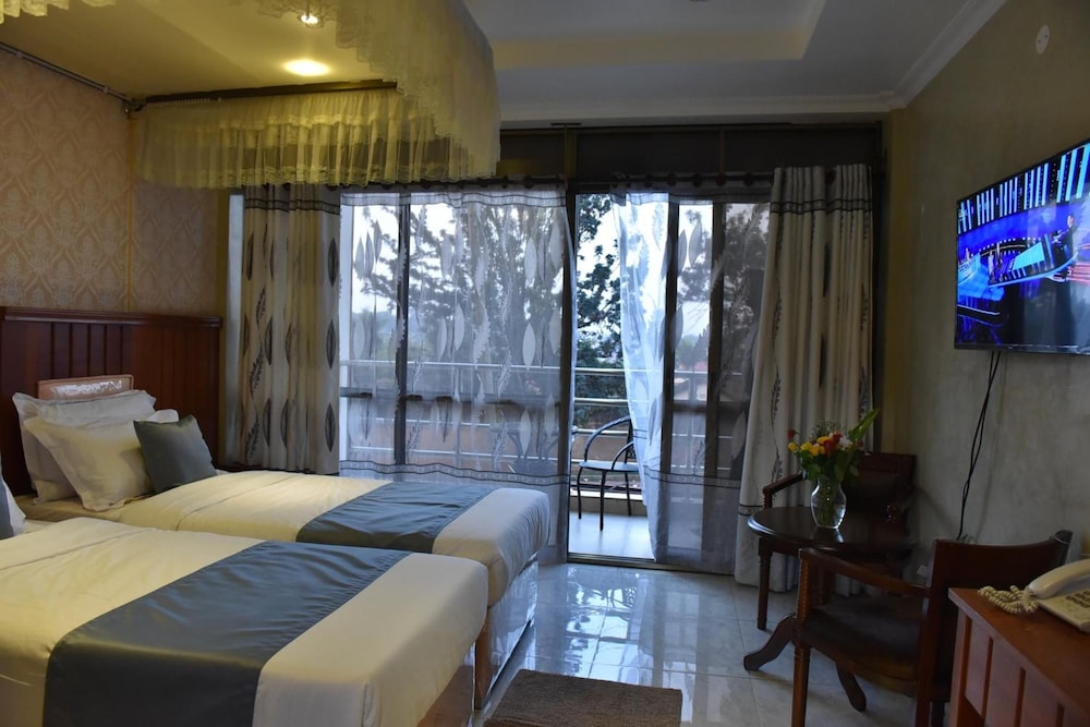 Interservice Hotel 9/44