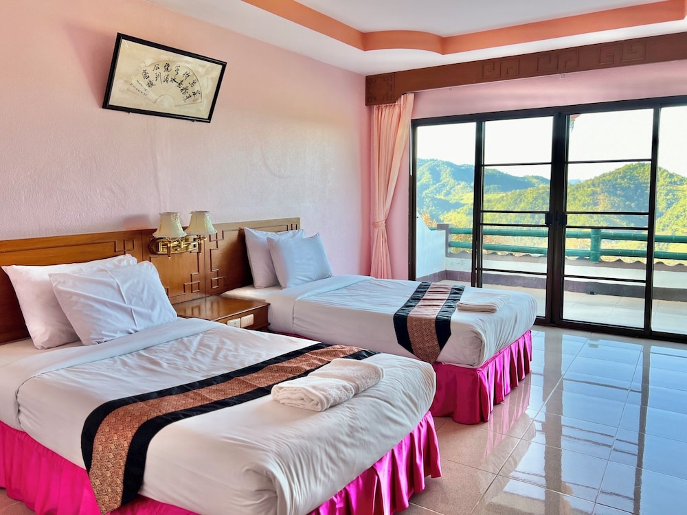 Mae Salong Villa 11/50