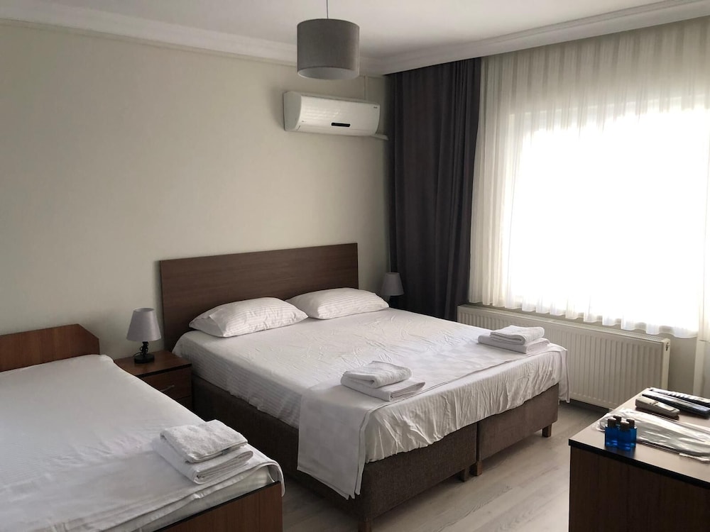 Özdemir Otel 10/20