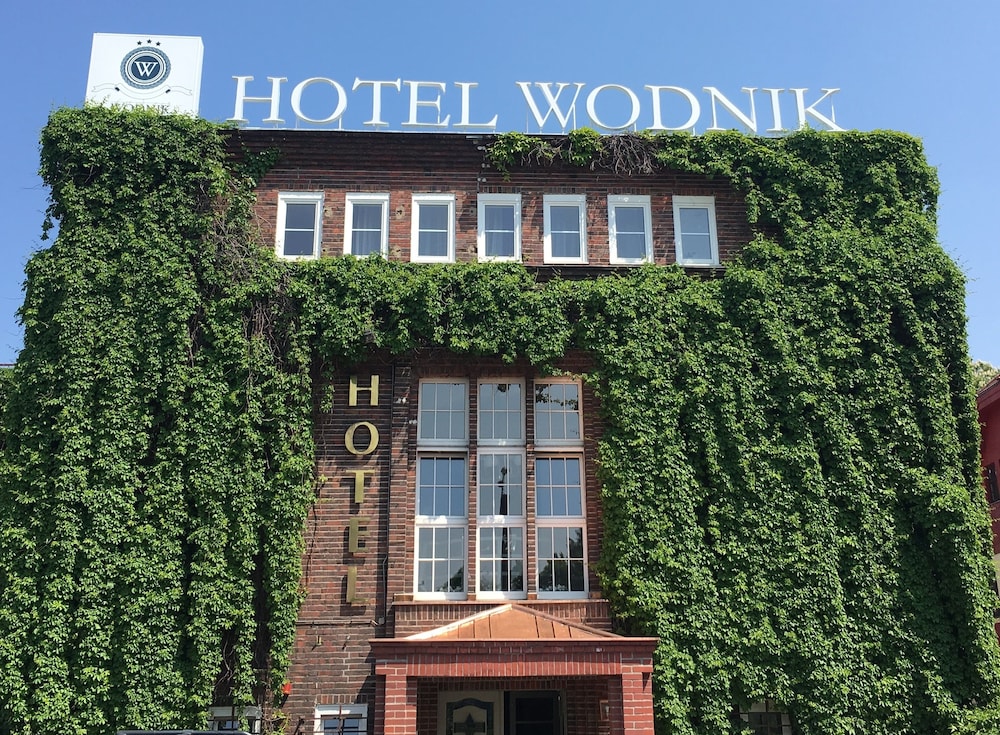 Hotel Wodnik 1/24