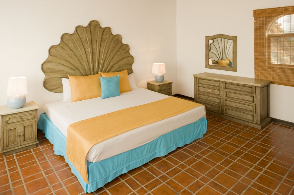 Vamar Vallarta All Inclusive Marina and Beach Resort 12/50